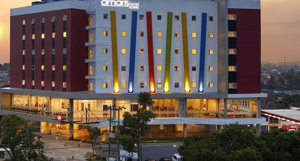Amaris Hotel Palembang Esterno foto