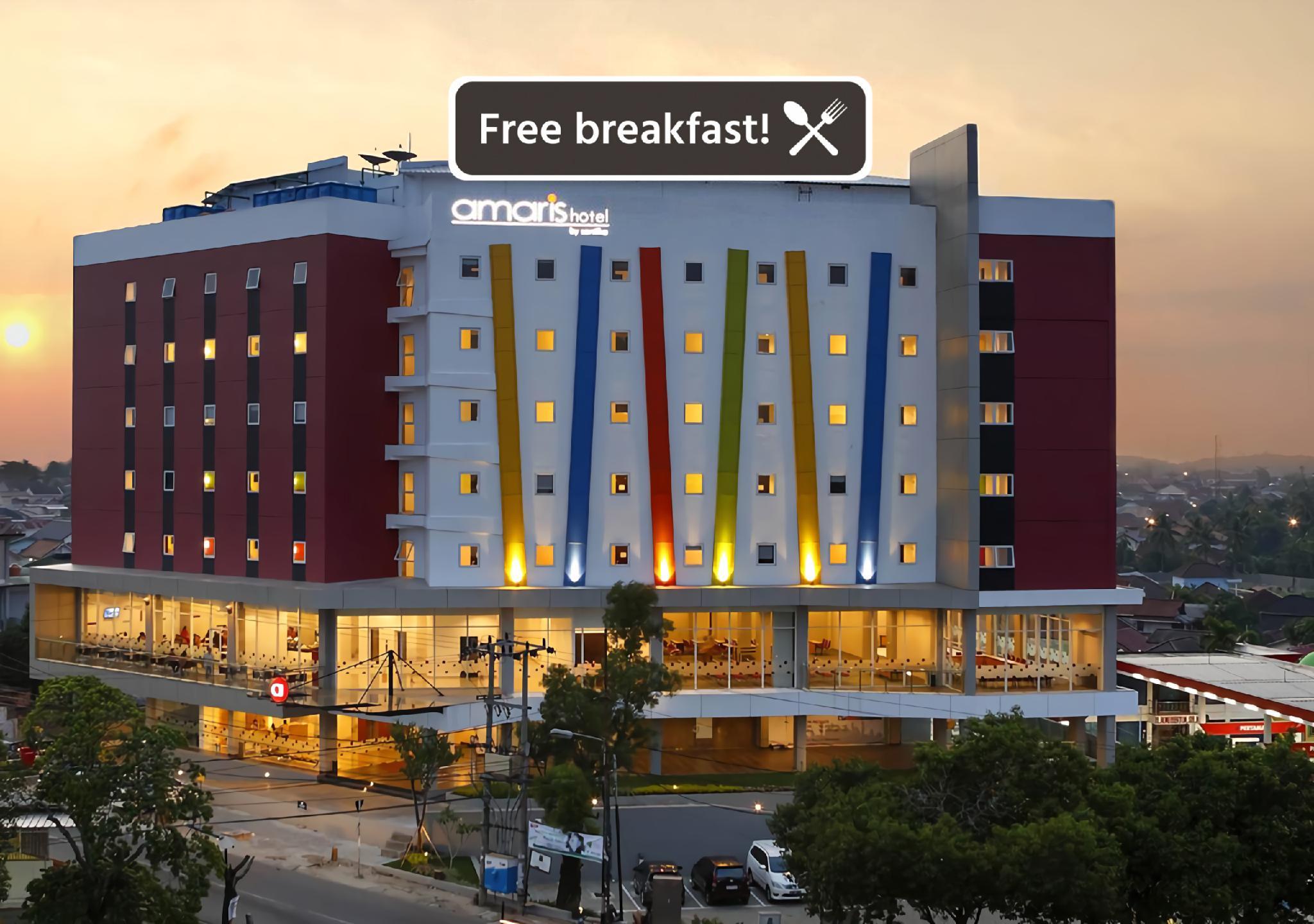 Amaris Hotel Palembang Esterno foto